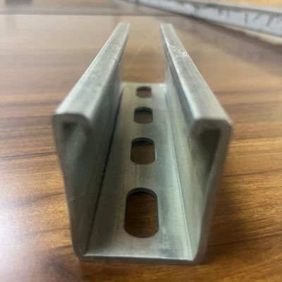 Сейсмическая 1 5/8 &quot;Гальванизированные Unistrut стальной скобки C-канала сейсмостойкие